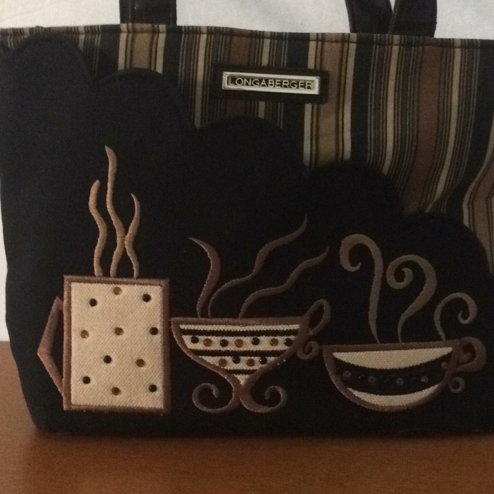 Purse - Picture 2 of 3